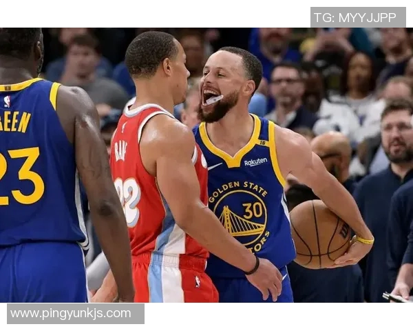 勇士双核合砍60分，击败雄鹿取得连胜，勇士三连胜步上正轨